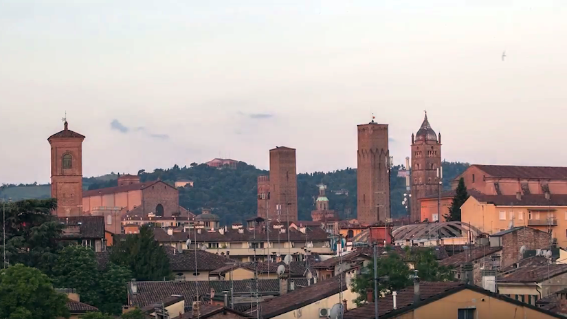 bologna di notte